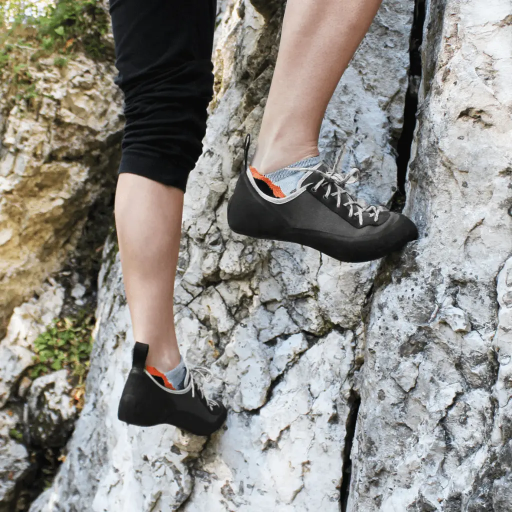yyvertical_climbingsocks_outdoor_800x800_crop_center@2x.webp